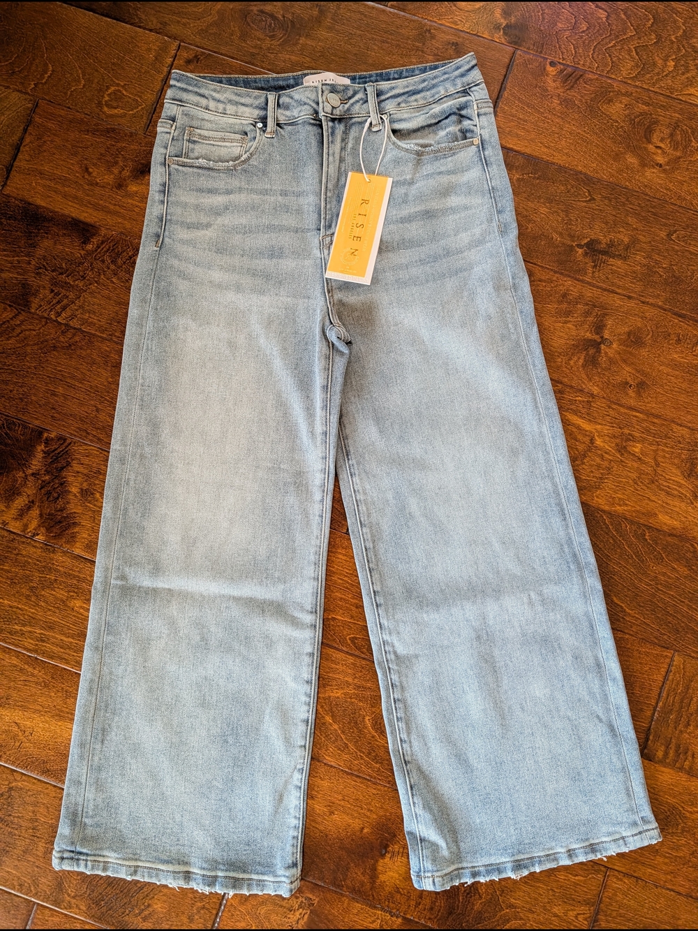 NWT: Risen Los Angeles High Rise Wide Leg Crop Jeans - Size 11/30